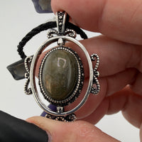 Crystal Spinner Necklace (Various Stones)