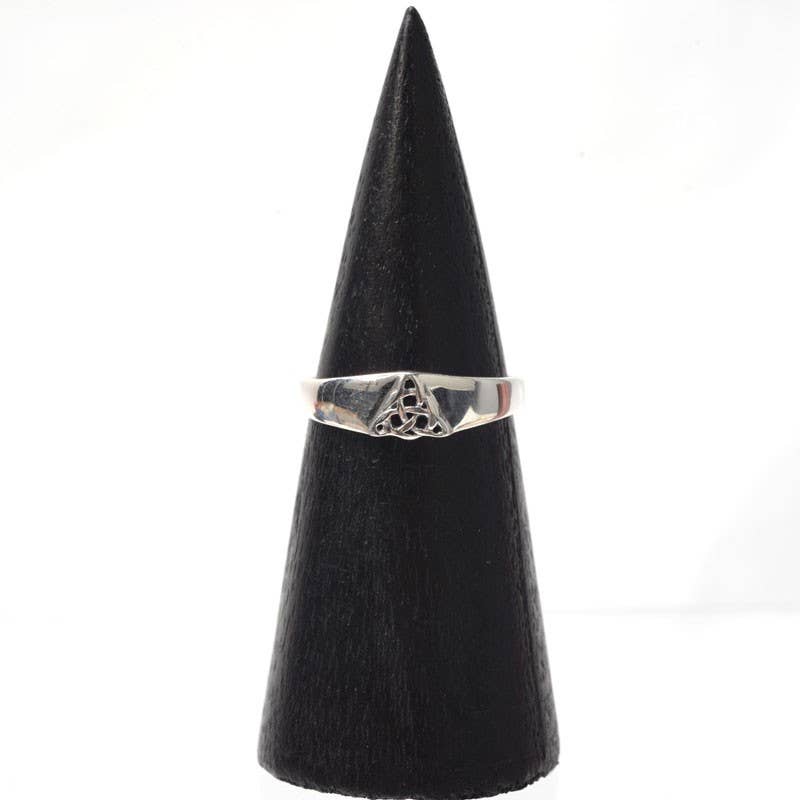 STERLING SILVER TRIQUETRA RING-Earth Fairy Holistics