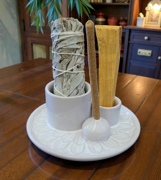 Sand Dust White Ceramic Burner (Smudge Stick, Palo Santo Wood & Incense Burner)-Earth Fairy Holistics