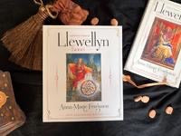 The Llewellyn Tarot