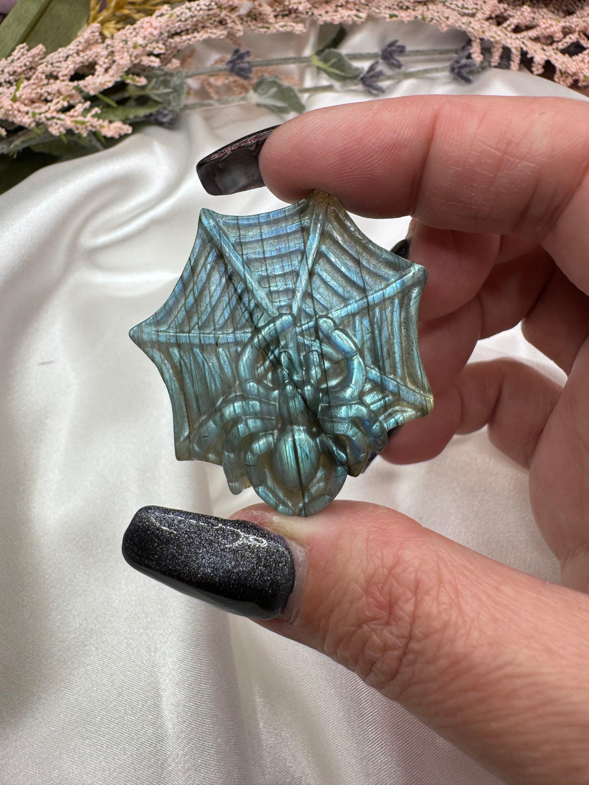Labradorite Spider Carving-Earth Fairy Holistics