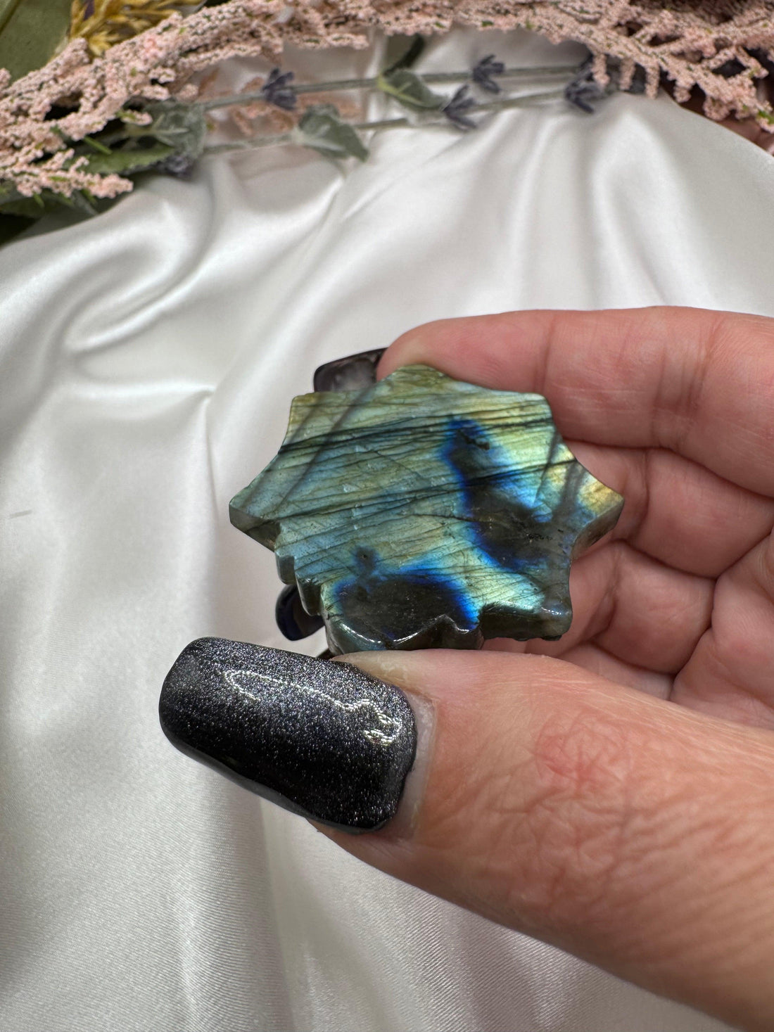 Labradorite Spider Carving-Earth Fairy Holistics