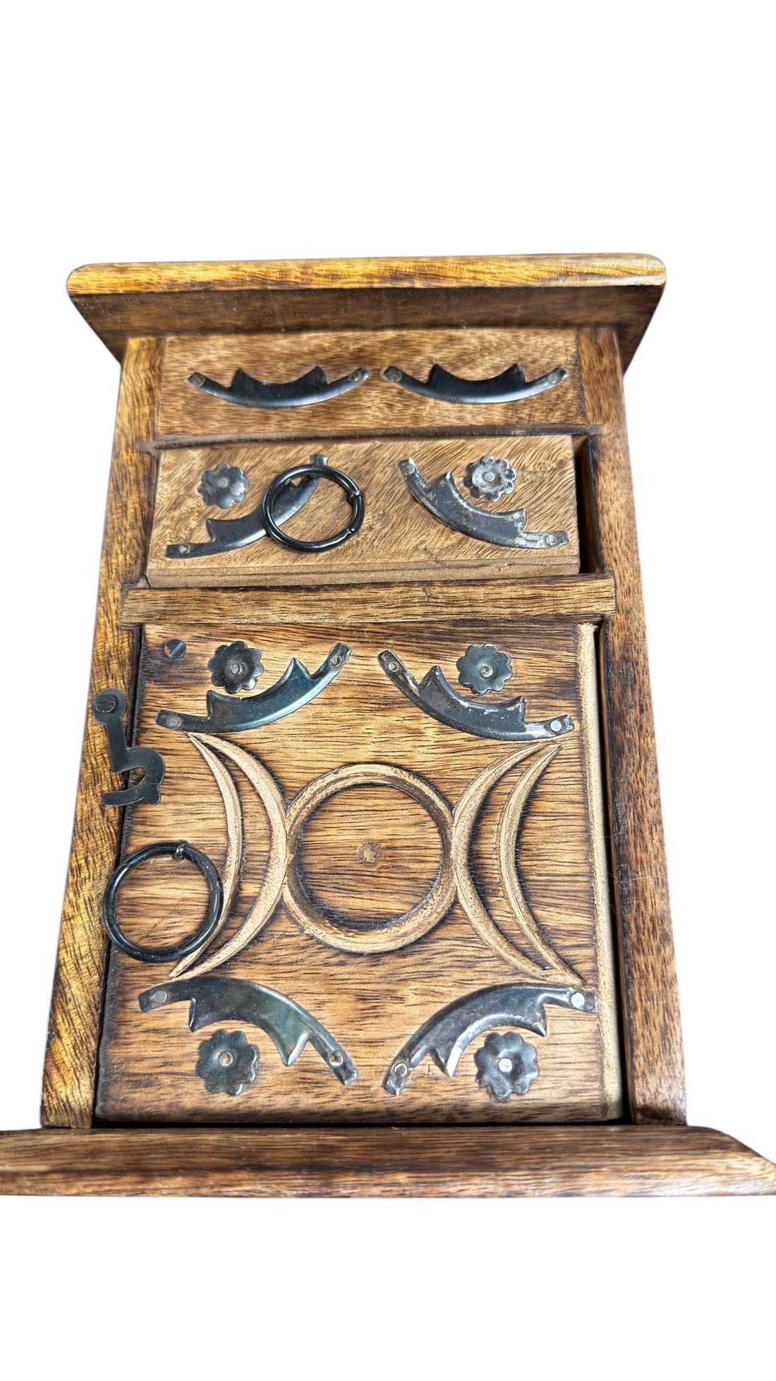 Triple Moon Herb Chest